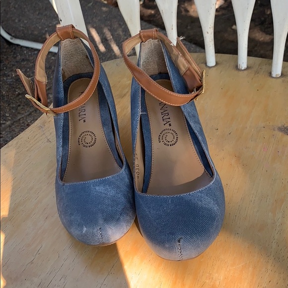 Light Blue Wedges in size 7.5 - Picture 2 of 5